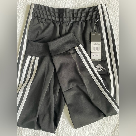 Adidas boys joggers, size S/8, brand new with tags - Picture 3 of 3